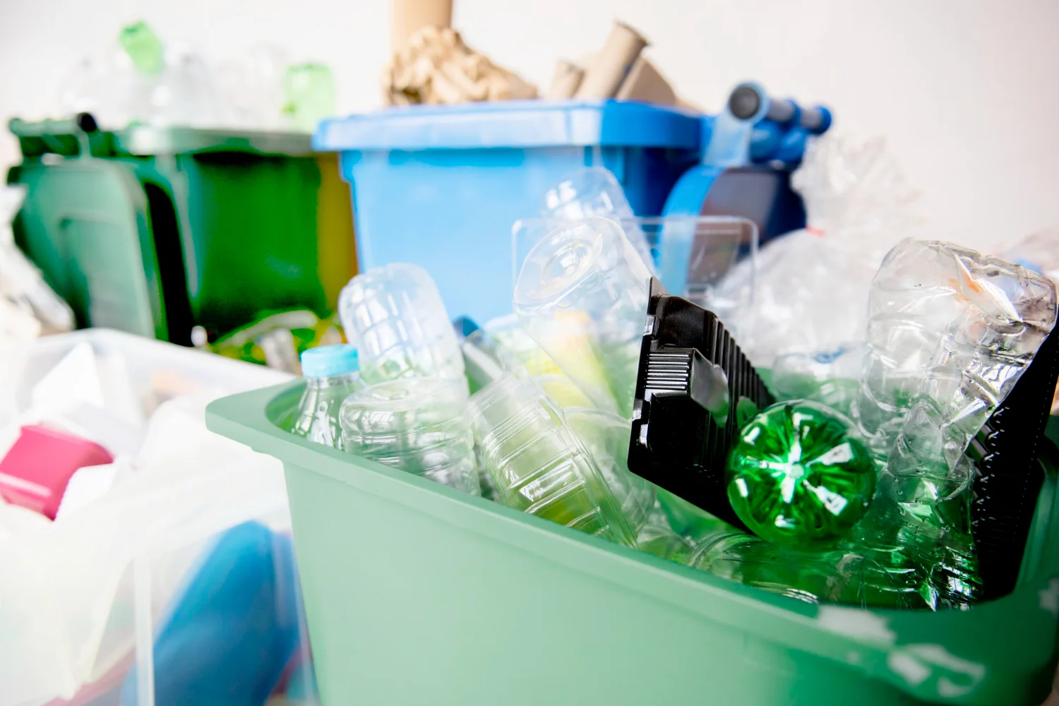 plastic-bottle-recycling-bins-los-angeles